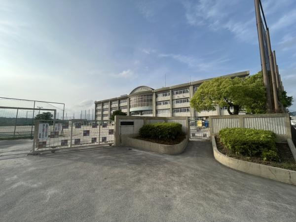 鹿児島市伊敷7丁目の中古一戸建て(鹿児島市立伊敷台中学校)