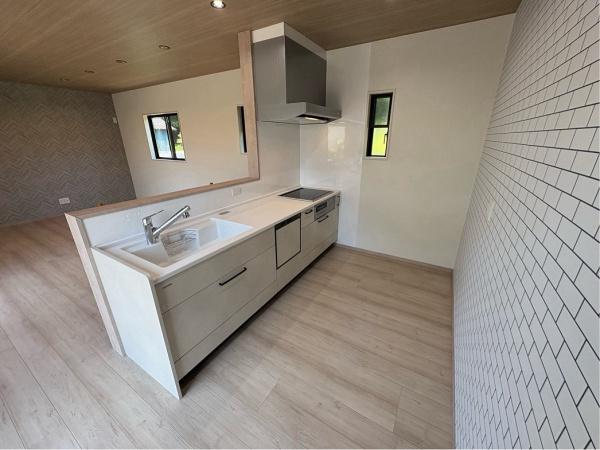 新築戸建て　隼人町小田　（平屋）