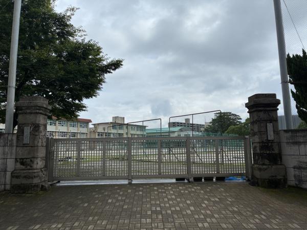 鹿児島市下荒田１丁目の中古一戸建て(鹿児島市立天保山中学校)