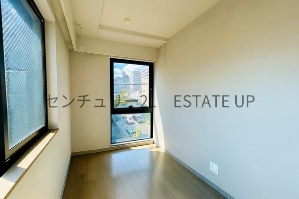 セレスティナ高麗　３０２号室