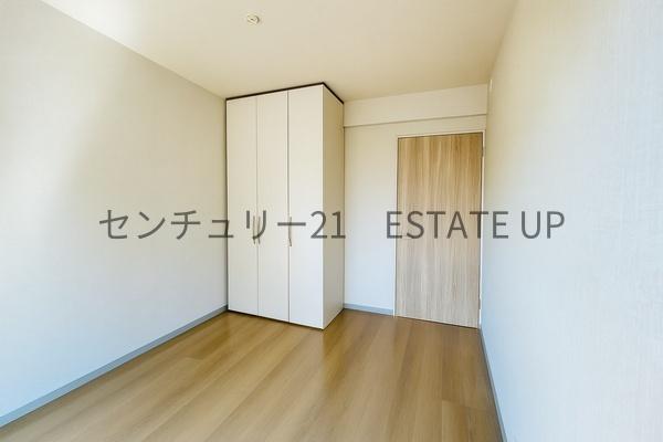 セレスティナ高麗　３０２号室