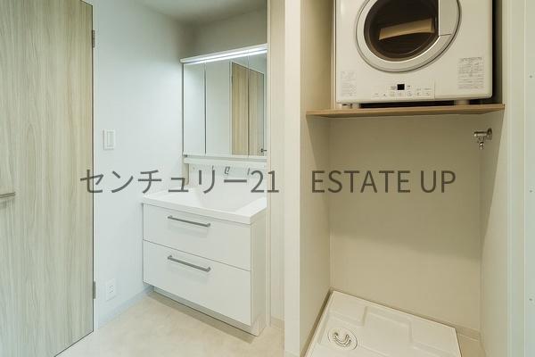 セレスティナ高麗　３０２号室