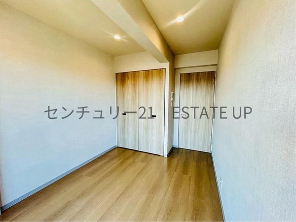 セレスティナ高麗 402号室(洋室)