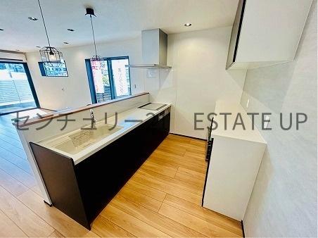 新築戸建　石谷町　2階建て