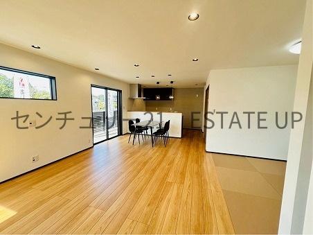 新築戸建　石谷町　2階建て