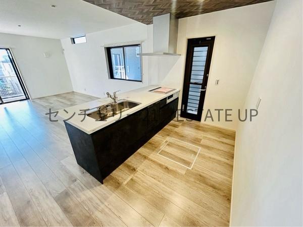 新築戸建　Fガーデン二軒茶屋　2号棟