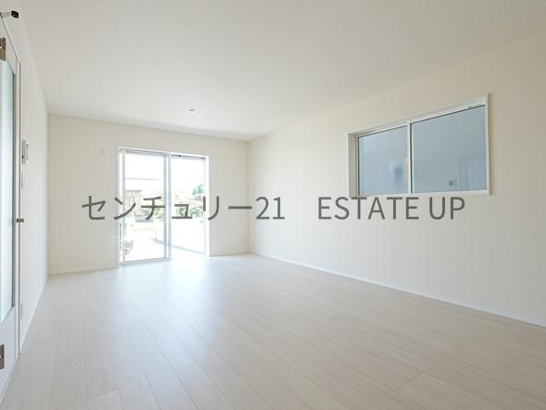 新築戸建　リーブルガーデン本名町　2号棟