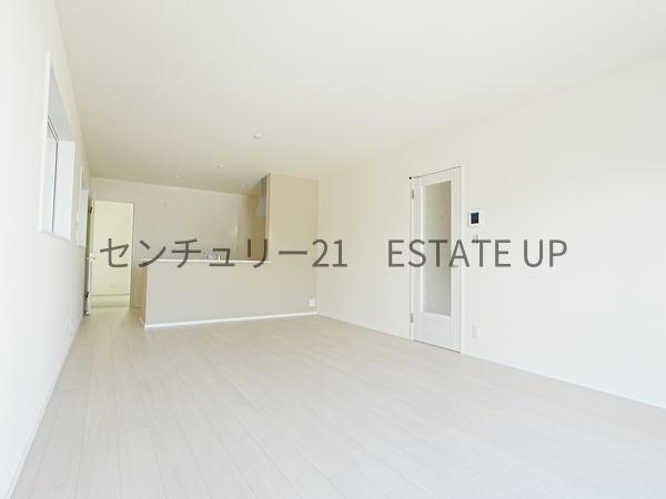 新築戸建　リーブルガーデン本名町　2号棟