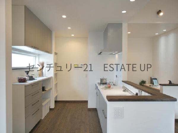 霧島市隼人町住吉の中古一戸建て
