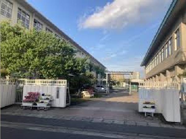 鹿児島市三和町の中古一戸建て(鹿児島市立南中学校)