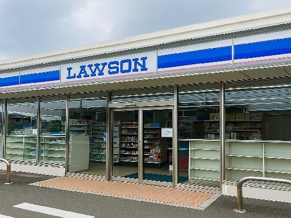 アルファステイツ平之町Ⅱ(ローソン照国神社前店)