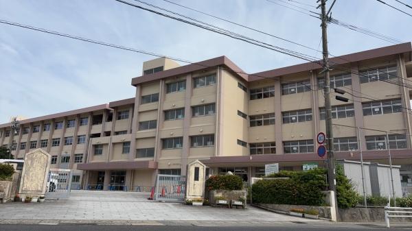 鹿児島市自由ヶ丘２丁目の土地(鹿児島市立中山小学校)