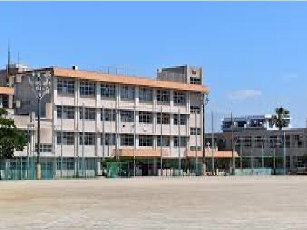 中古マンション　鴨池新町(鹿児島市立鴨池中学校)