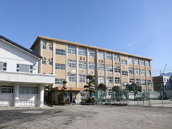 MJRザ・ガーデン上荒田(鹿児島市立甲南中学校)