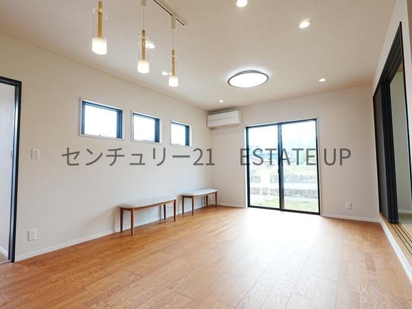 新築戸建　姶良市東餅田　B棟
