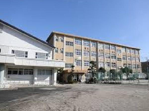 鹿児島市荒田２丁目の中古一戸建て(鹿児島市立甲南中学校)