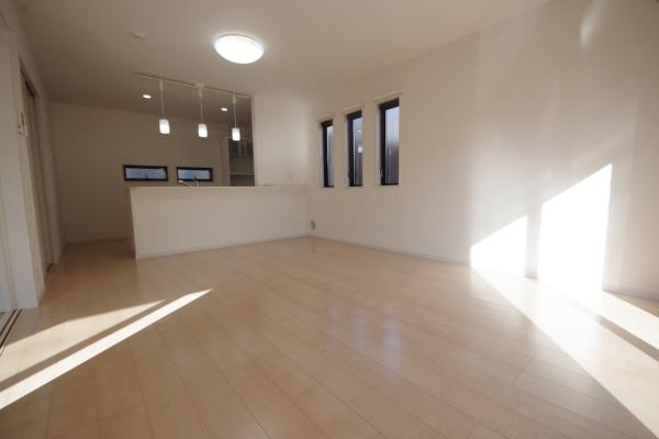 宇都宮市西川田東町の中古一戸建て
