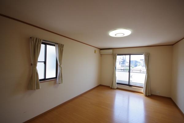 下野市石橋の中古一戸建て(洋室)
