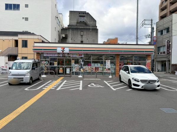 ポレスター姫路ザ・レジデンス(セブンイレブン姫路古二階町店)