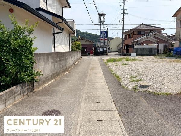 揖保郡太子町東保の土地
