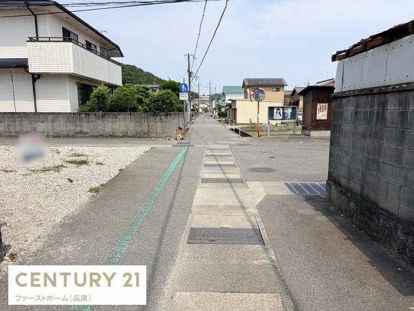 揖保郡太子町東保の土地