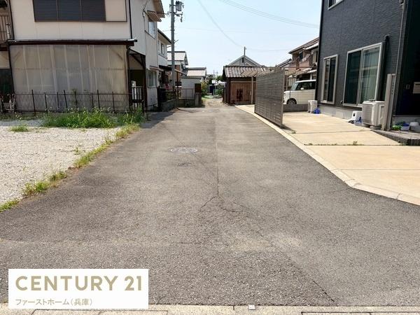 揖保郡太子町東保の土地