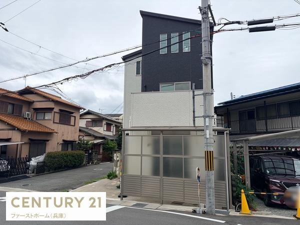 姫路市飾磨区今在家　中古戸建