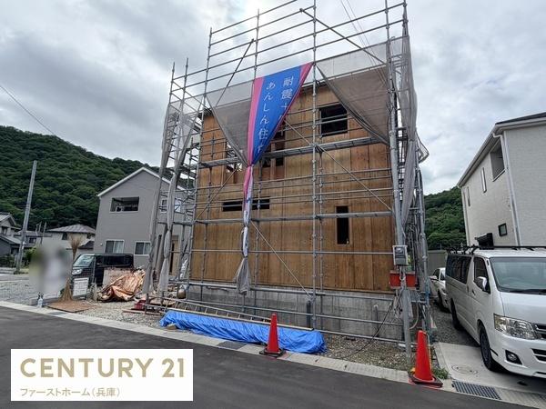 姫路市広畑区西蒲田第18　1号棟