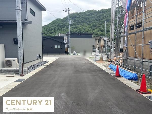 姫路市広畑区西蒲田第18　1号棟