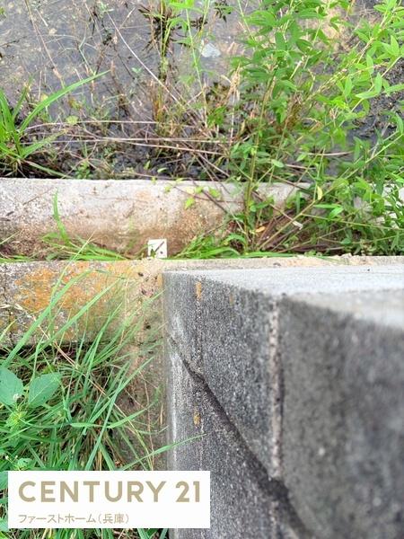 姫路市飾東町佐良和の土地