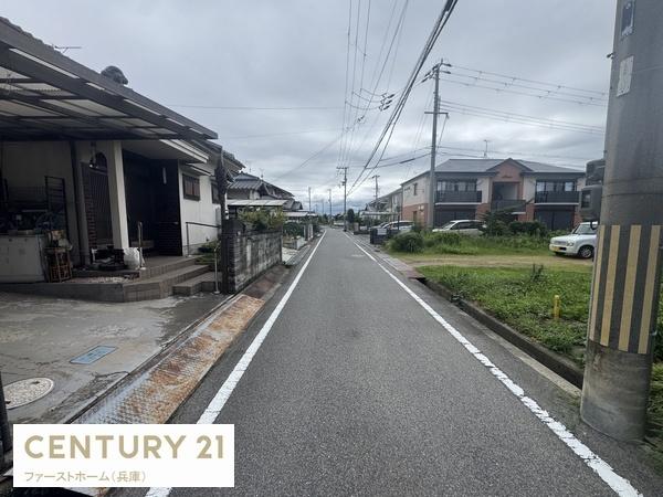 揖保郡太子町立岡の土地