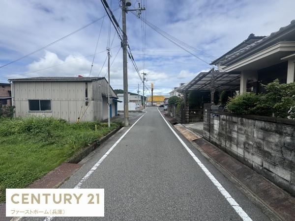 揖保郡太子町立岡の土地