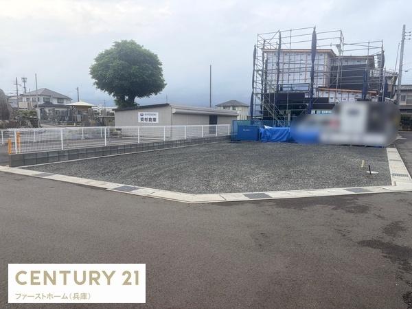 姫路市余部区下余部　1号棟