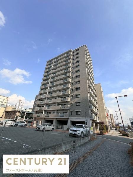 ネオグランデ坂田町姫路駅北