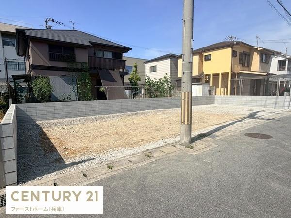 姫路市広畑区小松町3期1号棟