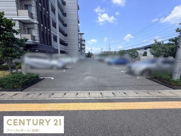 パレロワイヤル田寺東ウエストコート