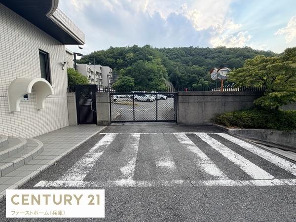 藤和ライブタウン新在家弐番館