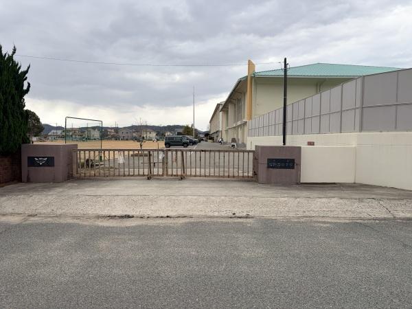 たつの市龍野町北龍野の土地(たつの市立龍野西中学校)