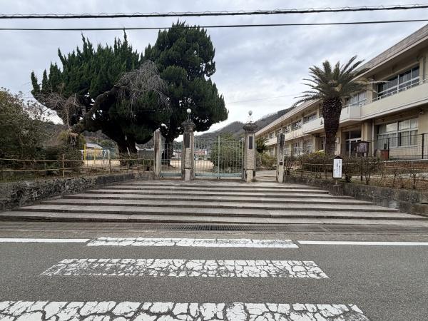 たつの市龍野町北龍野の土地(たつの市立龍野小学校)