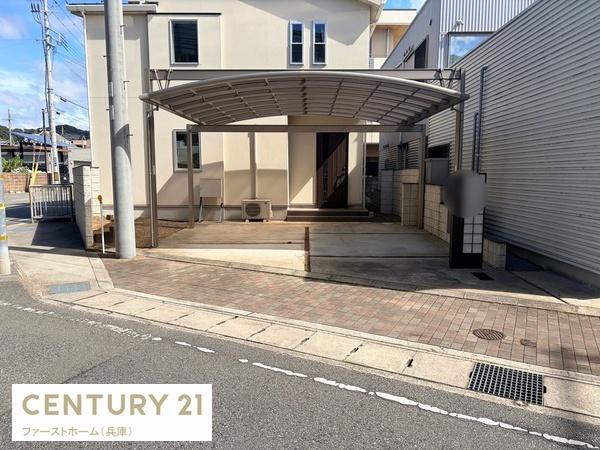 姫路市御国野町深志野の中古一戸建て