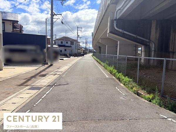 姫路市御国野町深志野の中古一戸建て