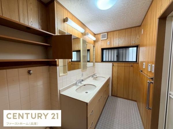 姫路市広畑区蒲田の中古一戸建て