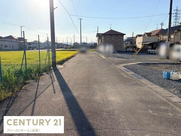 姫路市網干区垣内南町2期　2号棟