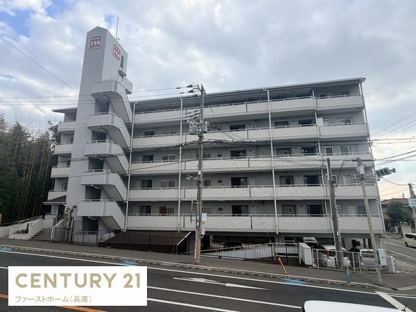 ロワイヤル京見橋
