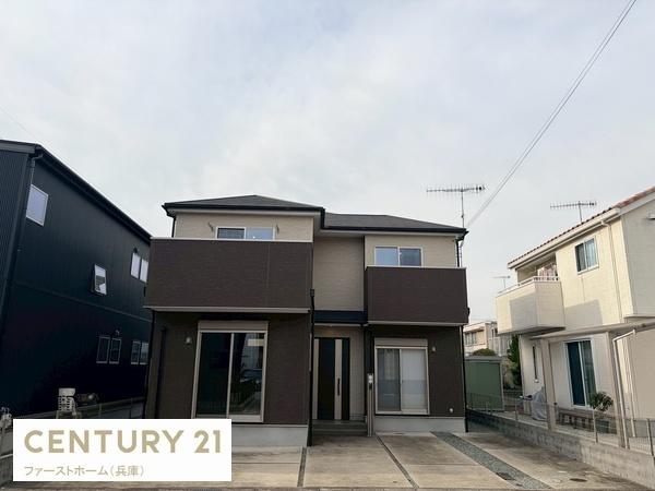 姫路市御立中6丁目の中古一戸建