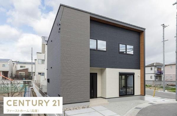 姫路市御立西６丁目の新築一戸建