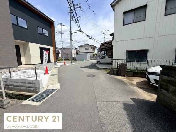 姫路市御立西６丁目の新築一戸建