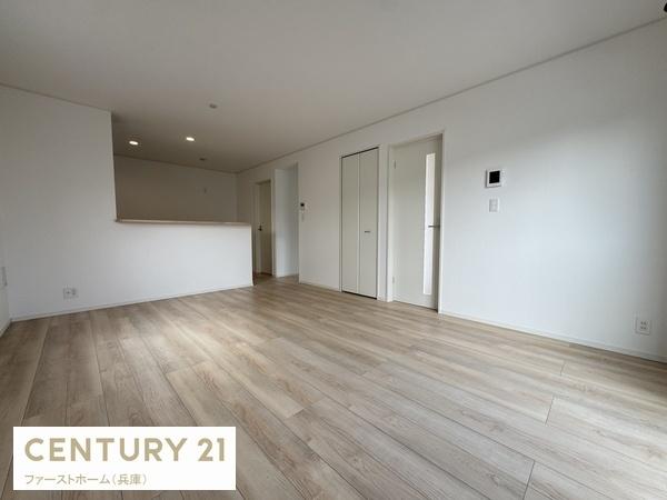 たつの市龍野町片山の新築一戸建