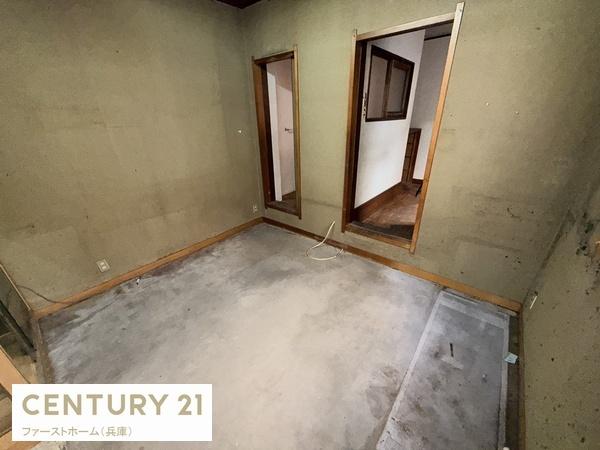 姫路市西二階町の中古一戸建て