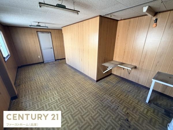 姫路市西二階町の中古一戸建て
